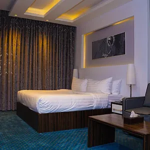 https://clowzer.hotelsriyadh.net
